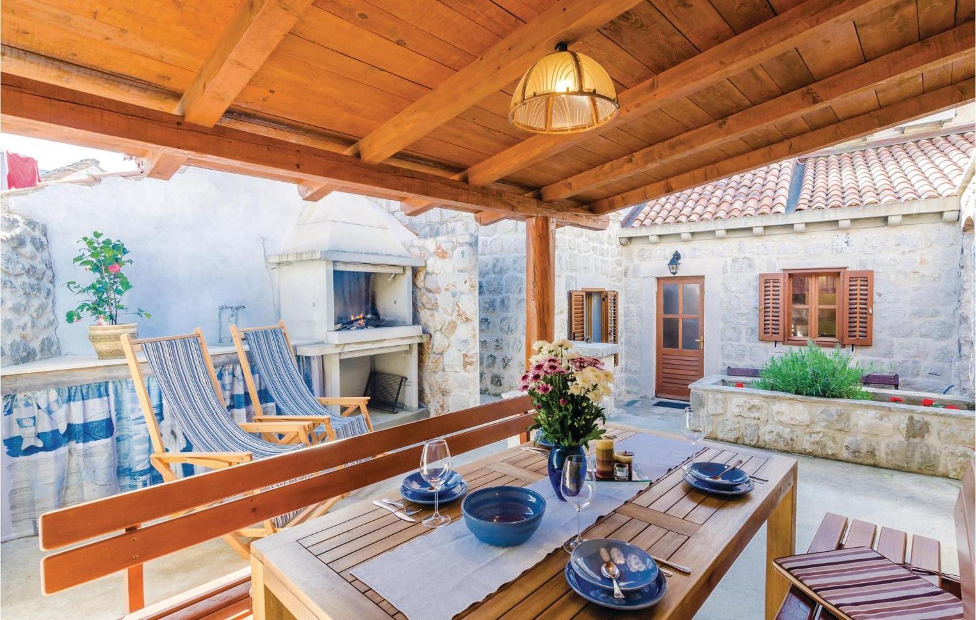 Cozy Home In Slano With Wifi Εξωτερικό φωτογραφία