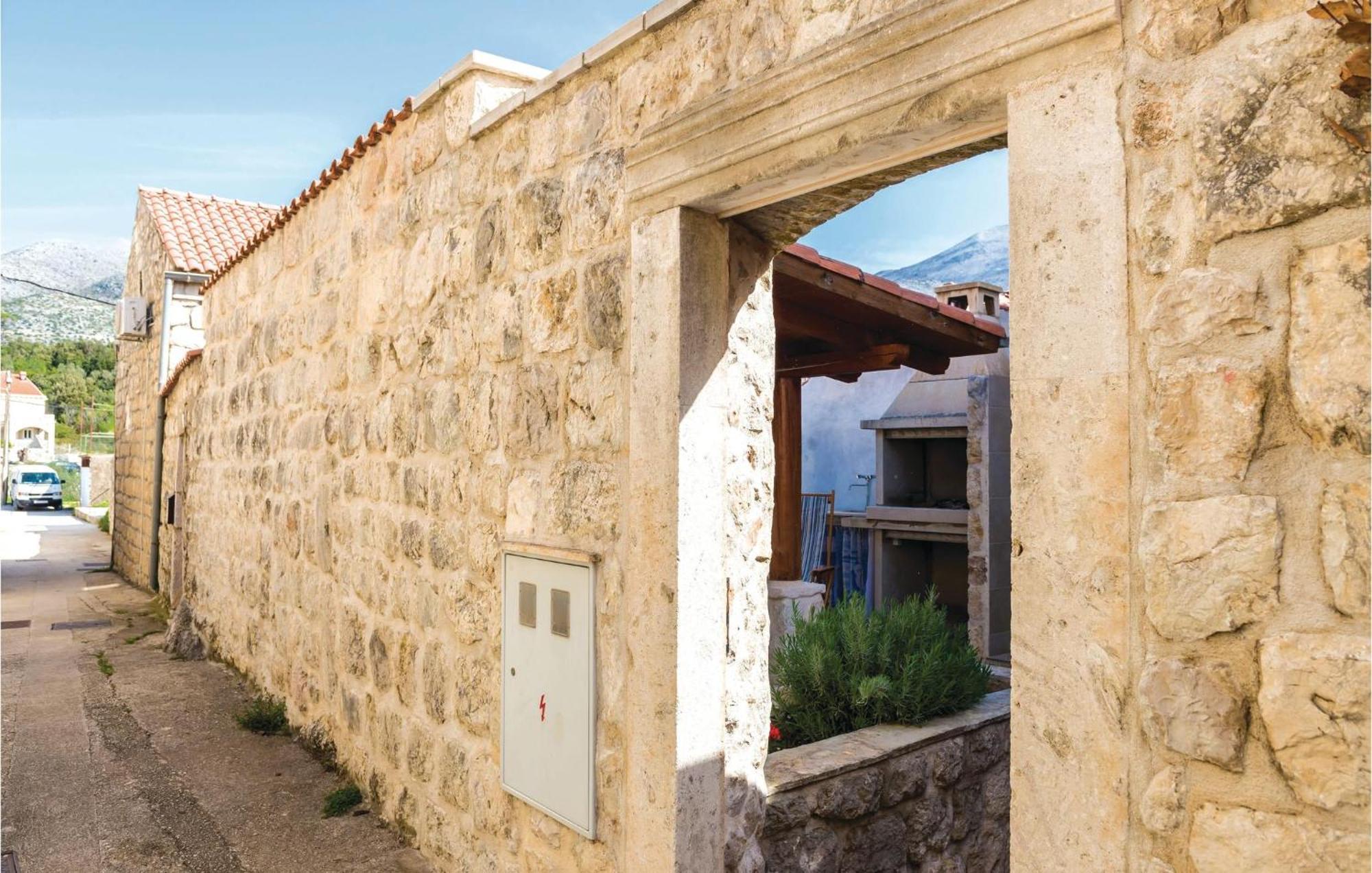 Cozy Home In Slano With Wifi Εξωτερικό φωτογραφία